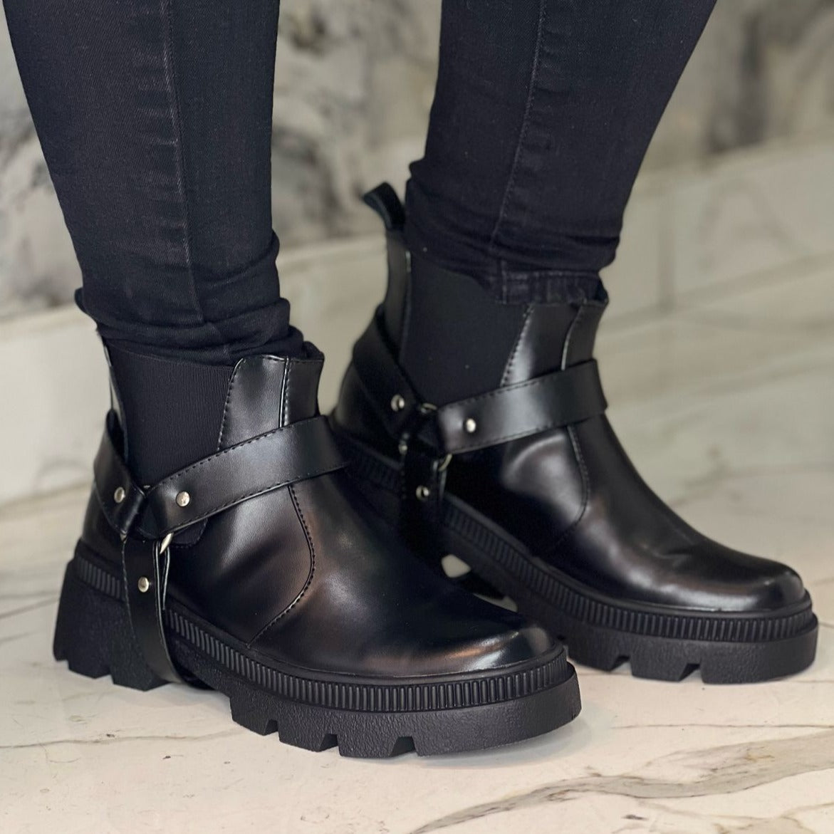 BOTA NEGRA 3 EN 1 MUJER